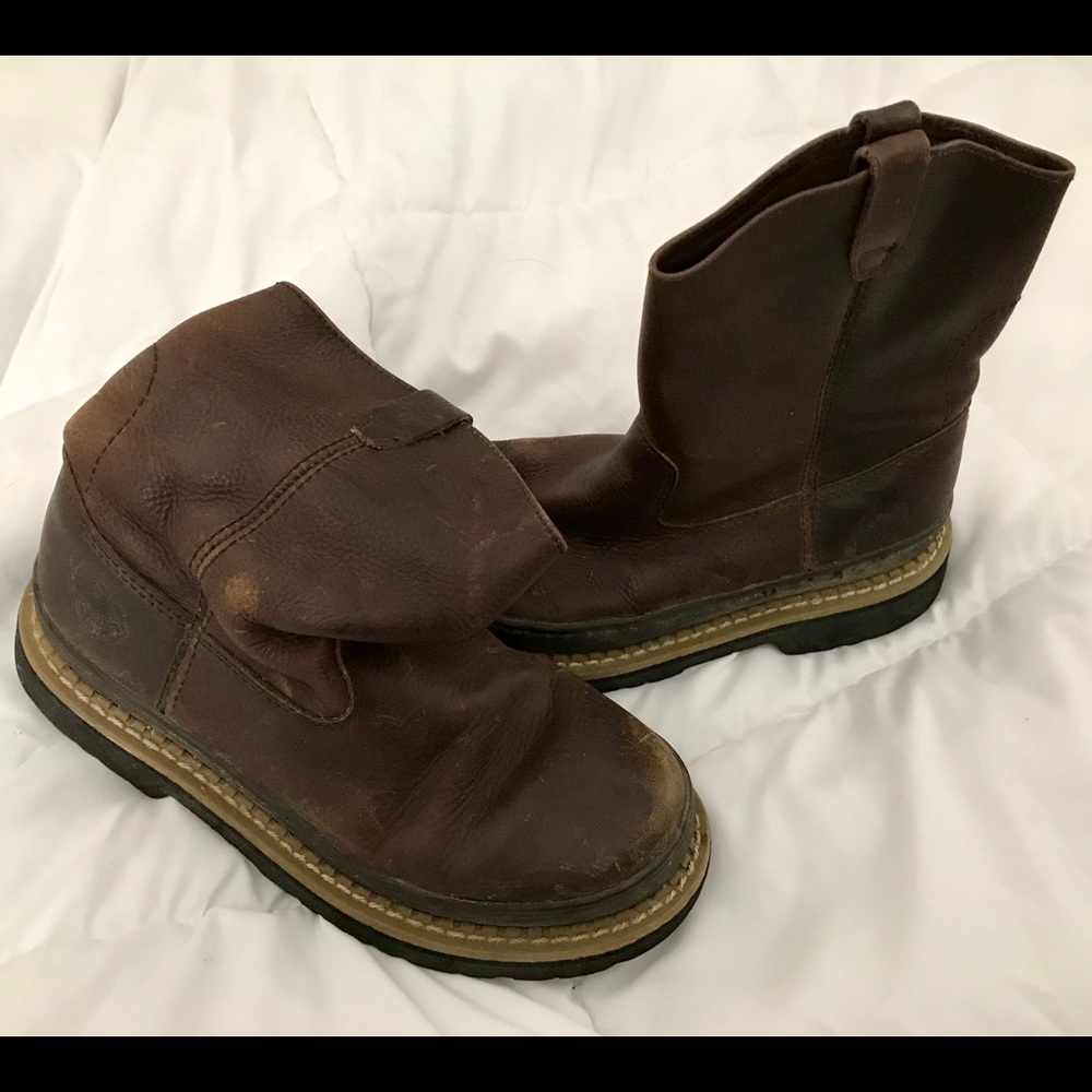 Boy’s size 6 Georgia Boots